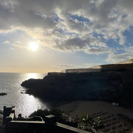 Basalto House 1 Tenerife South بيت للعطل *